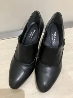 【REGAL】ブーティーパンプス♪(美品✨)のサムネイル