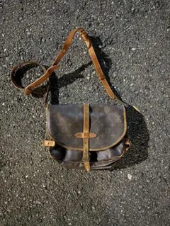 LOUIS VUITTON ショルダーバッグのサムネイル