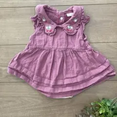 はる様専用　petit main フリル襟 パープル 　80 いちごロンパース