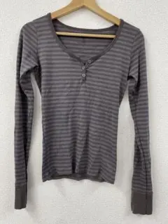 「まとめ購入の場合20％off」Brandy Melville 長袖カットソー
