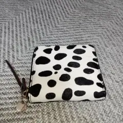 Pisoraro　ラウンドファスナー二つ折り財布