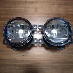 レボーグＶＧＭ　2.0 ＳＴＩ 純正ＬＥＤフォグランプユニット 左右セットのサムネイル