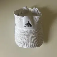 adidas primeknit ホワイトキャップ　テニス　ゴルフ　サンバイザー