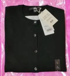 新品　Lサイズ　ユニクロ エクストラファインメリノクルーネックカーディガン　黒