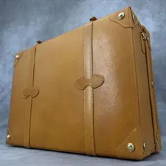 Item thumbnail for item 21891130-59a3-4105-aca8-7e38be96b5de