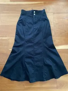 ブラック マーメイド　フレアスカート Mサイズ