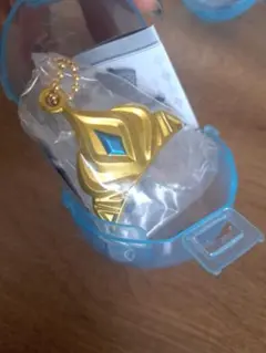 アナと雪の女王 アイテムコレクション エルサ ティアラ ガチャ アナ雪