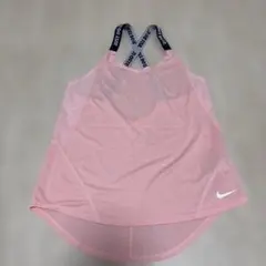 Nike Dri-FIT ピンクタンクトップ