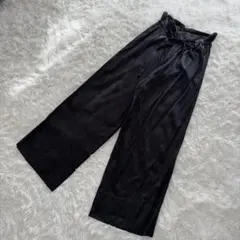 バジーレベントットBASILE28 キュプラ黒 ワイドパンツ ウエストリボン付き