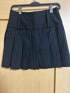 DOLCE&GABBANA ストライププリーツスカート 38 2026年最新】D&G ／ Dolce＆Gabbana レディース ミニ丈 プリーツ