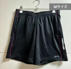 （美品）Nike ブラックショートパンツ