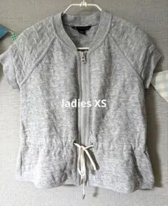 Armani Exchange グレー 　XS 半袖カットソー ショート丈
