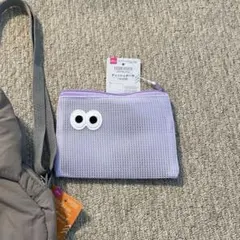 ダイソー　ギョロ目　ティッシュポーチのサムネイル