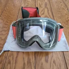 Item thumbnail for item 84f6f289-dd82-4cae-bd9d-54d78a0f2188