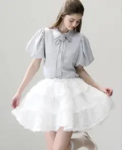 THE TOE Hyacinth Skirtアイボリー サテンフレアミニスカート - メルカリ