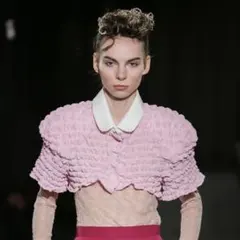 Jenny fax ジェニーファックス　シャツ　ブラウス ジェニーファックスが3年ぶりにショーを開催。台湾で過ごした