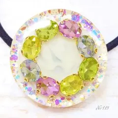 ビジューのヘアゴム♡ハンドメイド レジン カラフル ホワイト ネックレス 綺麗