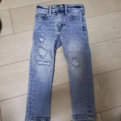 ライトブルーデニムパンツ ダメージ加工