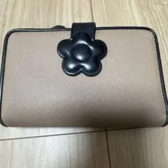 フラワーモチーフ 二つ折り財布 ベージュと黒
