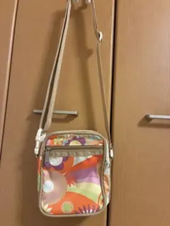 カラフルショルダーバッグ