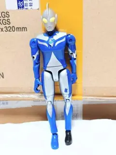 ウルトラマンコスモス　18cm　サウンドフィギュア　ウルトラヒーロー　91