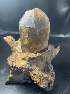 天然ルチルクォーツ 放射ルチル 磨き原石 研磨 針水晶 置物 天然石 金