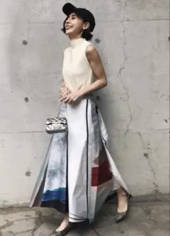 Ameri MEDI DRAWING UNEVEN SKIRTのサムネイル