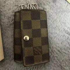 LOUIS VUITTON ダミエパターン ケース付き