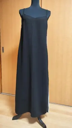 ZARA 黒 キャミワンピース ロングスリット