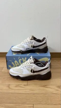 Travis Scott Nike Zoom Field Jaxxのサムネイル