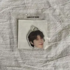 TREASURE ジョンファン 顔アクキー