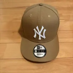 New Era 9FIFTY ブラウン キャップ ツバが曲げられています。 美品