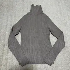 レトロガール　グレージュ リブ編み タートルネック ニット　フリーサイズ