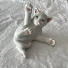 猫の置物