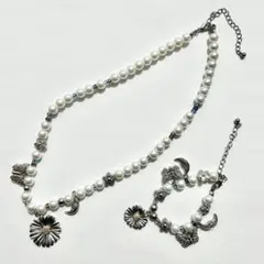 ネックレス　ブレスレット　2点セット　パール　ビーズ　フラワー　蝶　月　WEGO