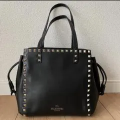 VALENTINO 巾着 ハンドバッグ スタッズ ブラック　レザーのサムネイル