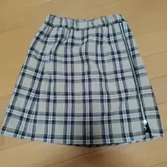 GU チェック スカート 140㎝ ベージュ系のサムネイル