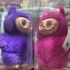 カラフルなキャラクターぬいぐるみ 2体セット