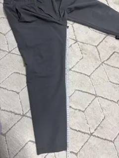 無印良品 メンズ スラックス パンツ グレー Lサイズのサムネイル