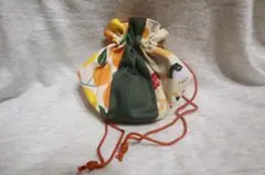 ハンドメイド まんまる巾着(マチあり) 猫