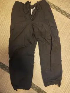 ユニクロ ワイドカーゴパンツ/ブラック