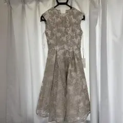 ベージュ レース フレアドレス