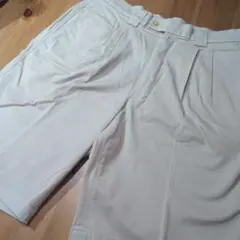 値下げ23区SPORT　タックハーフパンツ　85 ゴルフのサムネイル