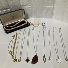 Item thumbnail for item 5dacdbfd-b5e1-42a7-b632-4a49e567a949