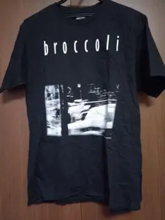レア！ 未着用 broccoli Tシャツ