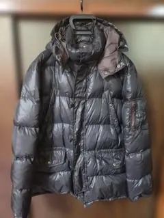 DUVETICA ブラック ダウンジャケット　サイズ５２