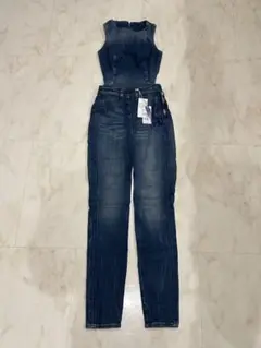 Item thumbnail for item 5c3d9cb3-a592-4d33-9418-e410960f62f1