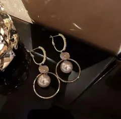 ★ラスト1点★ パール 韓国 可愛い 送料無料 ピアス 両耳用