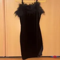 SHEIN ブラック ベロア キャミワンピース ファー付き