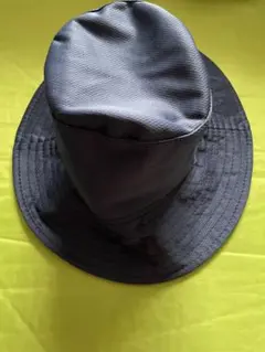 リバーシブル　UV 帽子